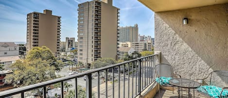 Apartment (1 Bedroom) | Interior