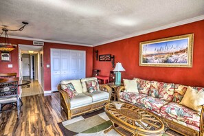 Apartment (1 Bedroom) | Interior