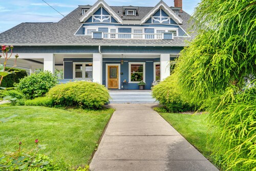 Wine Country Home With Yard; Walk to Downtown!