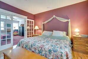 House (5 Bedrooms) | Interior