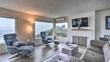 TV, fireplace, DVD player, table tennis