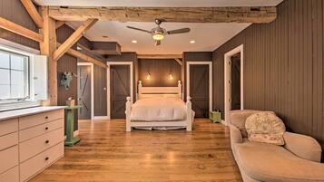 House (6 Bedrooms) | Interior