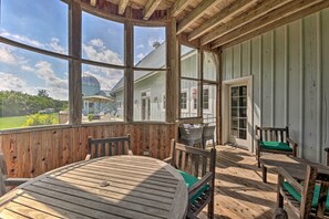Interior - Luxe Barndominium w/ Home Gym, Theater, & More! (Walworth)