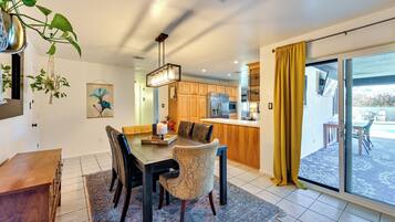 บ้านพัก (3 Bedrooms) | ภายใน