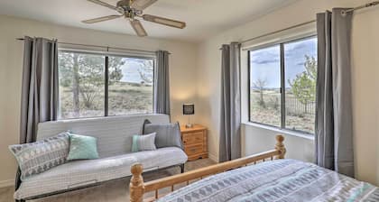 Elgin Home w/ Mountain Views ~ 3 Miles to Wineries