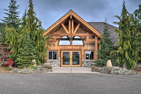 Interior - Comfortable Ronald Condo Near Cle Elum Lake! (Cle Elum)