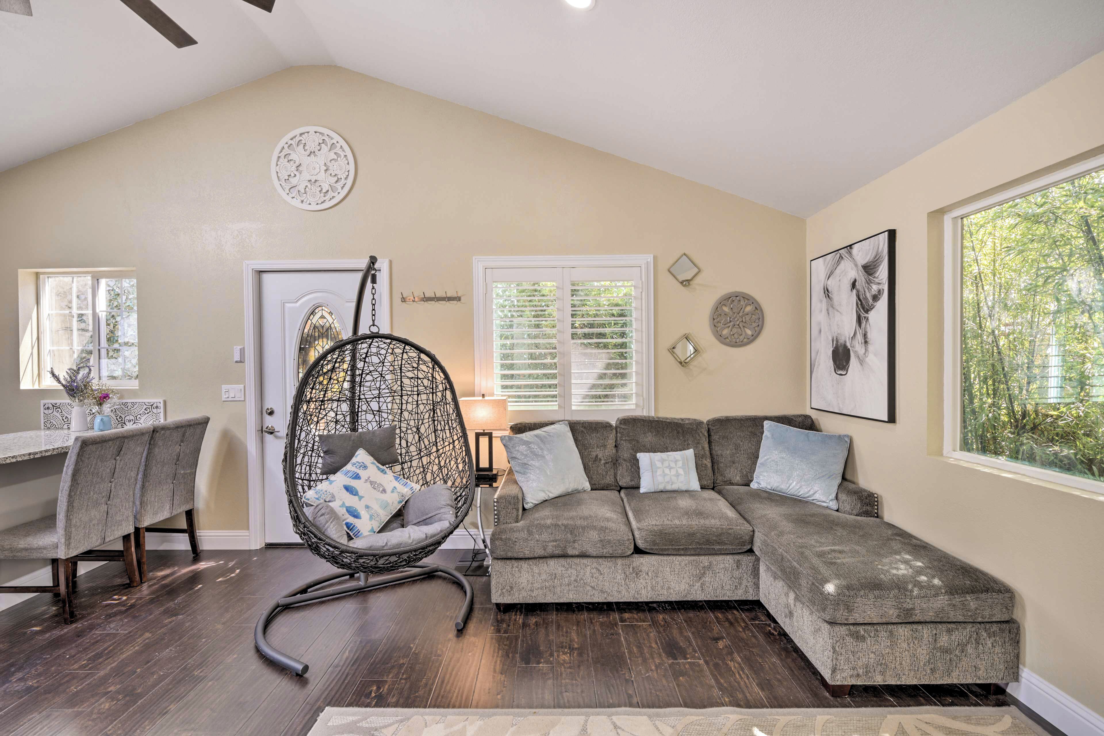 House (2 Bedrooms) | Interior