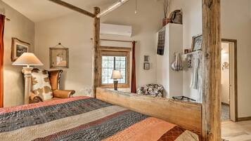 3 bedrooms, bed sheets