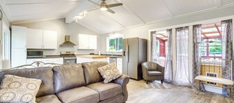 Cozy North Bend Getaway Near Dunes + Ocean!