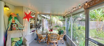 Boho-style Escape w/ Patio ~ 3 Mi to Bonita Beach!