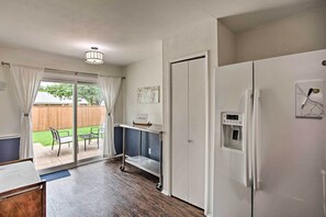 Interior - Plano Home w/ Private Yard < 5 Mi to Downtown! (Plano)