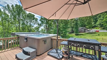 House (4 Bedrooms) | Front of property