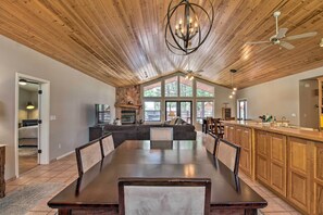 Hus (4 Bedrooms) | Innvendig