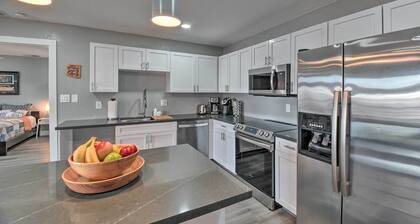 Peaceful Apache Junction Condo ~ 1 Mi to Downtown!