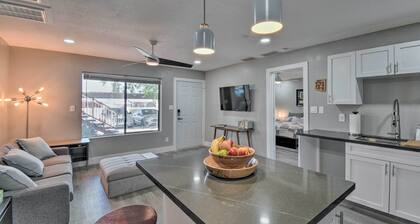 Peaceful Apache Junction Condo ~ 1 Mi to Downtown!