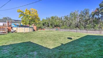 المنطقة المحيطة بالمنشأة