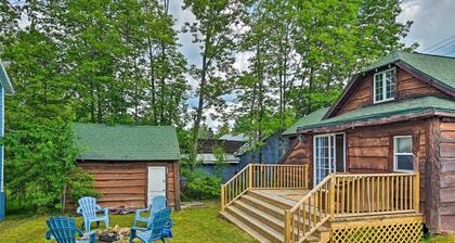 Rustic Caroga Lake Retreat: Fish, Hike & Ski!