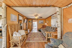 Cottage (1 Bedroom) | Interior