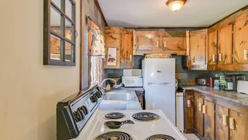 Cottage (1 Bedroom) | Interior