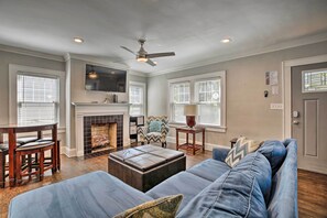 Fireplace - Updated Historic Cottage < 5 Mi to Downtown Atl! (Atlanta)