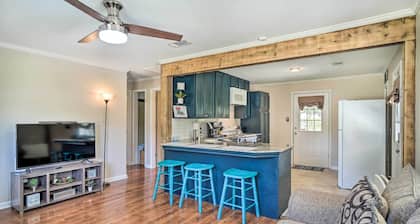 'rustic Fleur De Lis' Charming New Iberia Gem