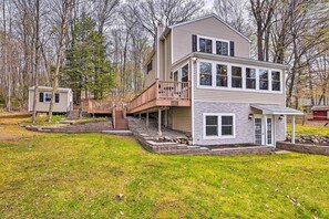 Interior - Lakefront Broadalbin Getaway w/ Deck + Kayaks (Broadalbin)