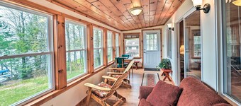 Lakefront Broadalbin Getaway w/ Deck + Kayaks