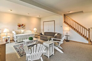 House (2 Bedrooms) | Interior - Lakefront Broadalbin Getaway w/ Deck + Kayaks (Broadalbin)