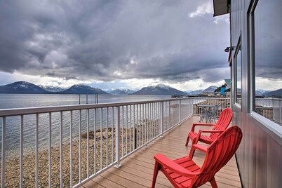 Remote Island Escape w/ Breathtaking Views