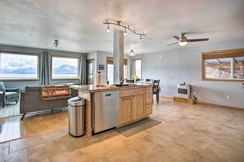 Remote Island Escape w/ Breathtaking Views