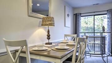 Căn hộ (2 Bedrooms) | Nội thất