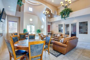 Apartment (3 Bedrooms) | Interior