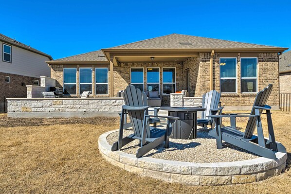 House (2 Bedrooms) | Interior - Sun City House w/ Fire Pit in 55 & Over Comm! (Georgetown)