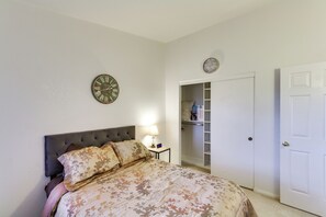 House (3 Bedrooms) | Interior - Pet-friendly Escape w/ Grill, 11 Mi to Strip! (North Las Vegas)