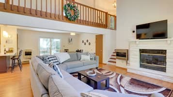 House (3 Bedrooms) | Front of property