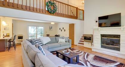 Furnished Deck & Game Room: Cabin in Tobyhanna