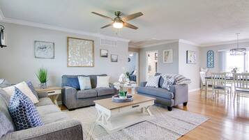 Casa (3 Bedrooms) | Interior