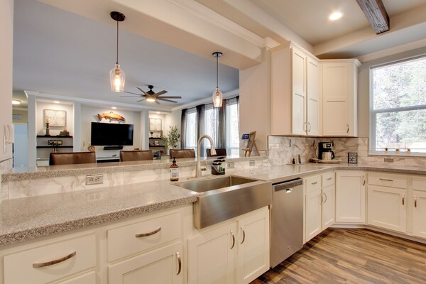 'The Hub' La Pine Vacation Rental - Dog Friendly! - Oregon