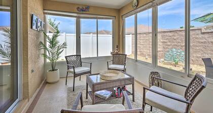 Sunny Courtyard Villa w/ Patio: Golf & Dine!