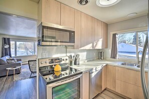 Microwave, oven, stovetop, dishwasher
