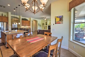 Dining - Goodyear Home: 6 Mi to Estrella Mountain Hiking! (Goodyear)