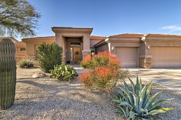 Exterior detail - Goodyear Home: 6 Mi to Estrella Mountain Hiking! (Goodyear)