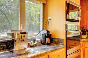 Interior - Inviting Waynesville Home Near Main St Shops (Waynesville)