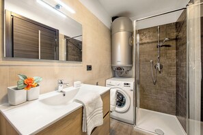 Bathroom - Appartamento Borgo Pastoedo (Tenno)