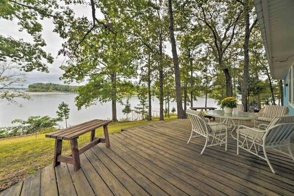 Kentucky Lake Cabin W/ Private Dock + Yard - Kentucky Lake