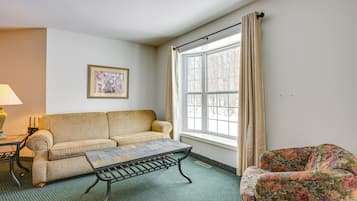 Apartment (1 Bedroom) | Interior