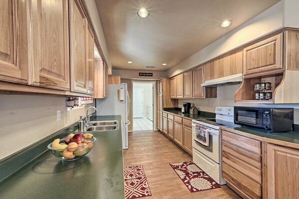 House (2 Bedrooms) | Interior - Family-friendly Forested Home w/ Snow Play Area! (Flagstaff)