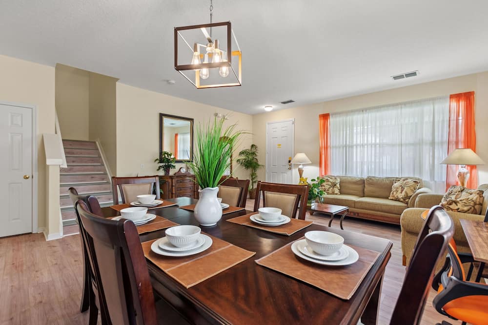 Greenview Bliss By Shine Villas #031 5 Bedroom Villa