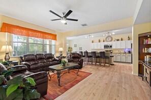 Villa, 5 Bedrooms | Living area | Smart TV