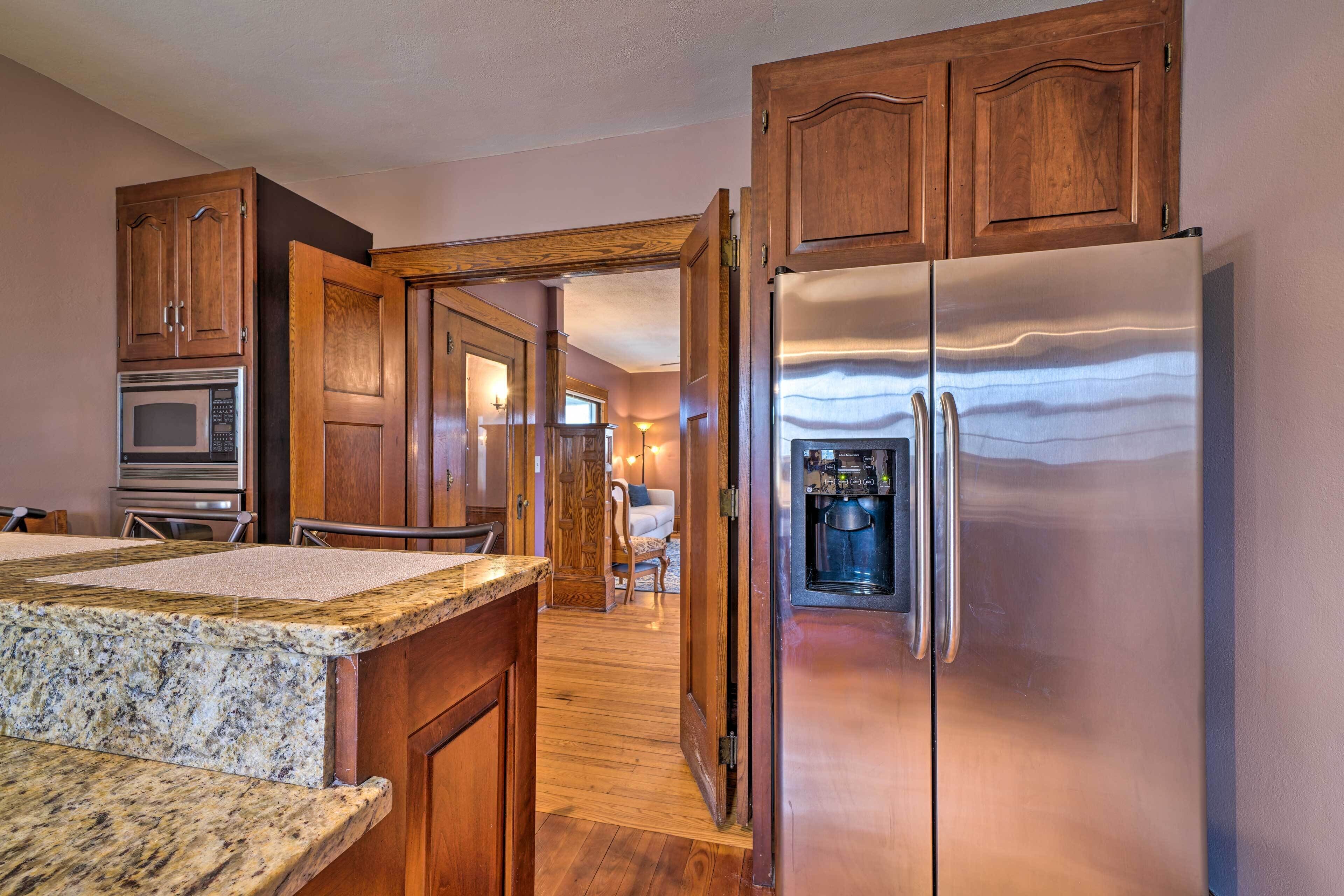 House (3 Bedrooms) | Private kitchen | Microwave, dishwasher, highchair, blender